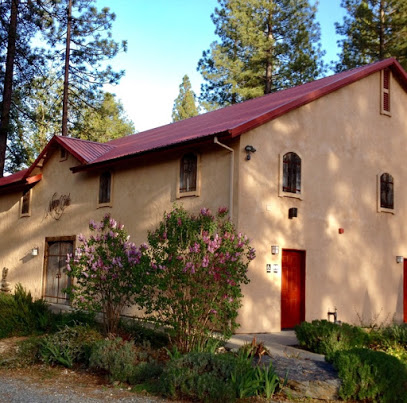 Narrow Gate Vineyards (Biodynamic Winery & Vineyard)