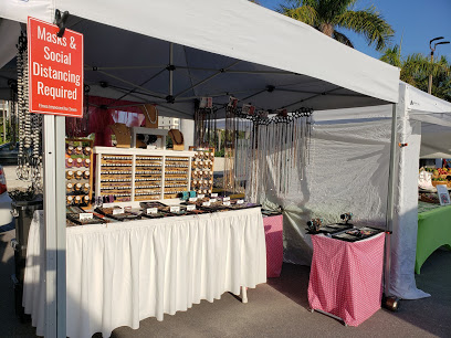 Santini Farmers Market