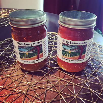 Gerard'Z Honeybees