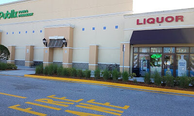 Crossroads Liquor