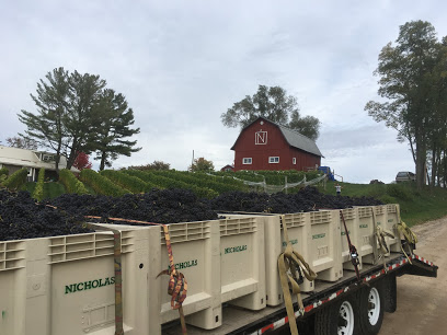 Nicholas Farm & Vineyards