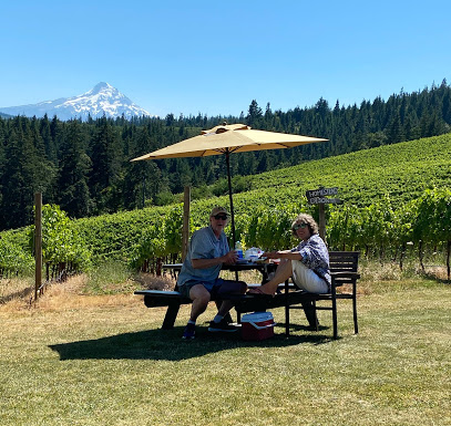 Phelps Creek Signature Tasting Experience