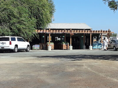 Dwelley Family Farms