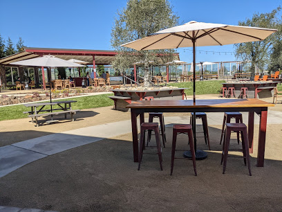 Roche Winery & Vineyards