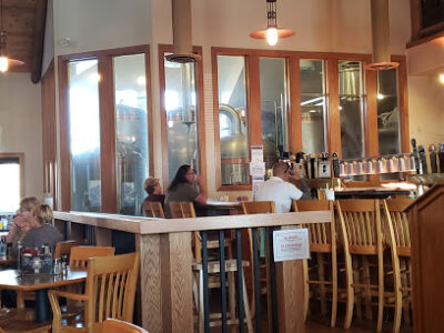 Snipes Mountain Brewery and Restaurant