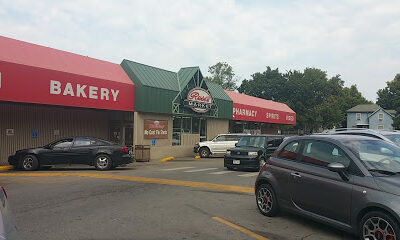 Russ’s Market At 17th & Washington St. – Lincoln