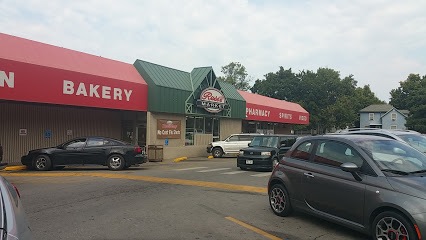 Russ’s Market At 17th & Washington St. – Lincoln