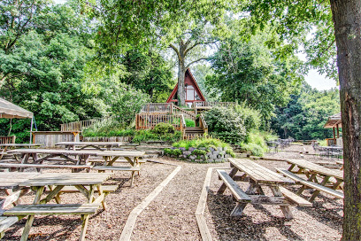 Les Bourgeois Vineyards A-Frame