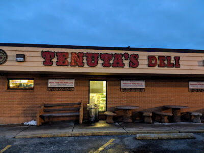 Tenuta's Delicatessen-Liquors