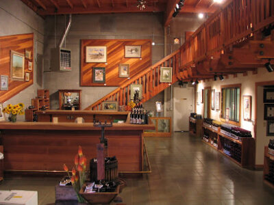 Charles Spinetta Winery and Wildlife Art Gallery
