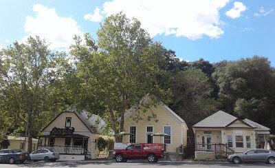 Mc Nab Ridge Winery Tasting Room