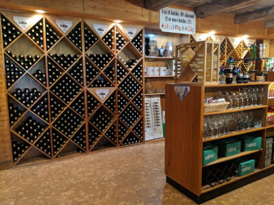 Mt Hope Wine Gallery