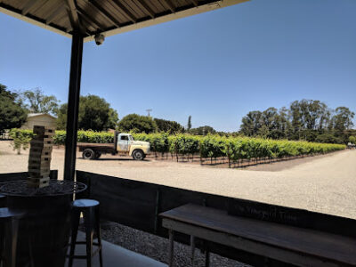 Peacock Cellars Tasting Room & Farmstead