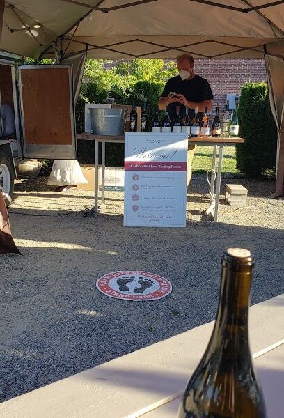 Willamette Valley Vineyards - Carlton Wine Corner (outdoor tasting)