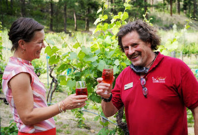 d'Vinery Tasting Room for Eagle Creek Winery