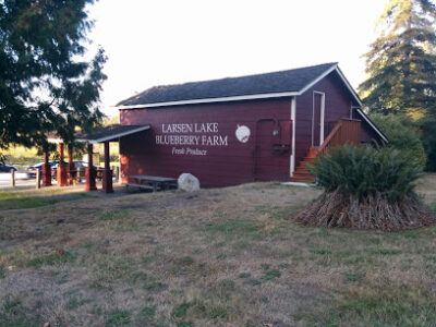 Larsen Lake Blueberry Farm