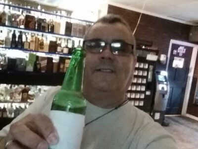Yhomax Liquors Inc