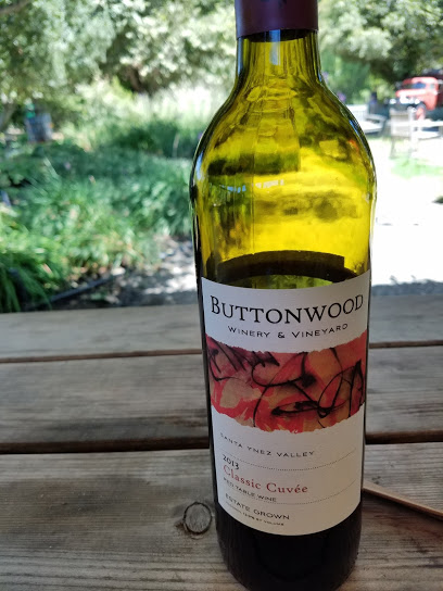 Buttonwood Farm Winery & Vineyard