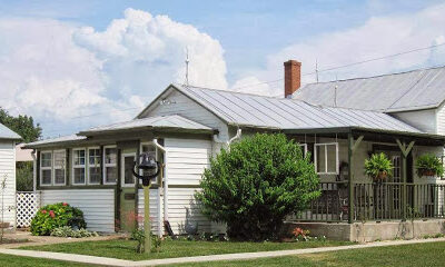 Thistle Ridge Bed and Breakfast and Winery Tours