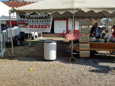 Lafayette Farmers and Artisan Market at the Horse Farm