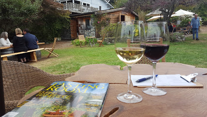 Rolling Bay Winery