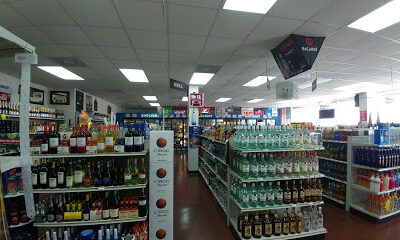 Bottom's Up Wine & Liquor