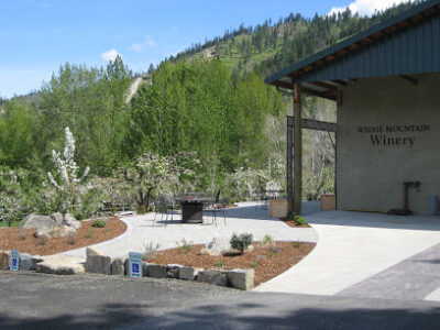 Wedge Mountain Winery