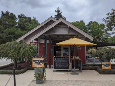 Saucelito Canyon Tasting Room