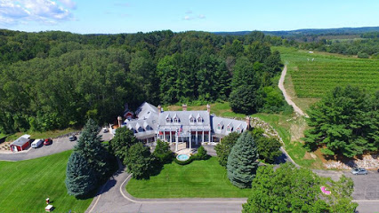 Inn at Black Star Farms