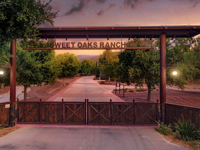Sweet Oaks Winery