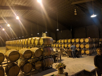 Caymus Vineyards