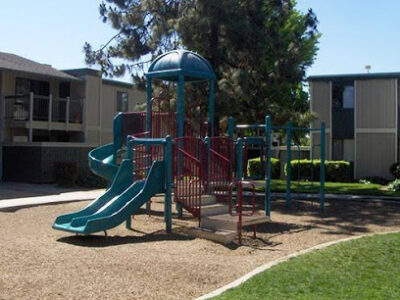 Summer Park Apartments