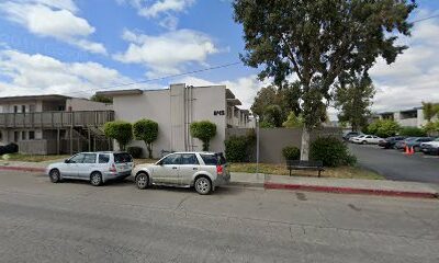 Vineyard Apartments