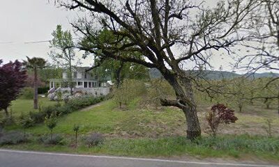 Johnson's Orchard Inc