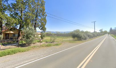 Robledo Family Winery & Vnyrds