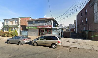 Medina's Liquor Store