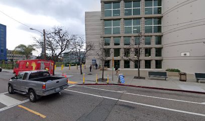 Kaiser Hospital Farmer's Market