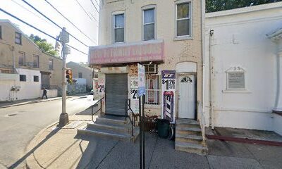 New Family Liquors & Wines